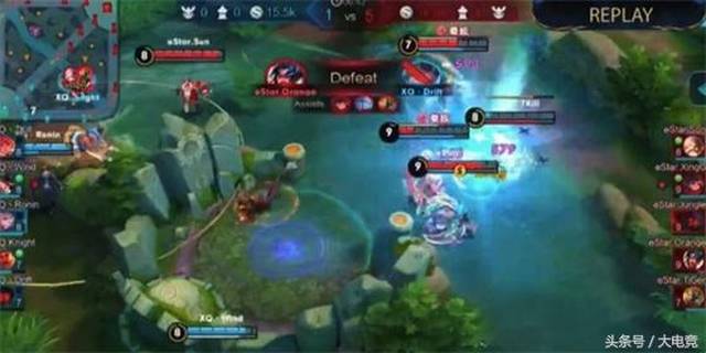 在这场焦点 在这场焦点