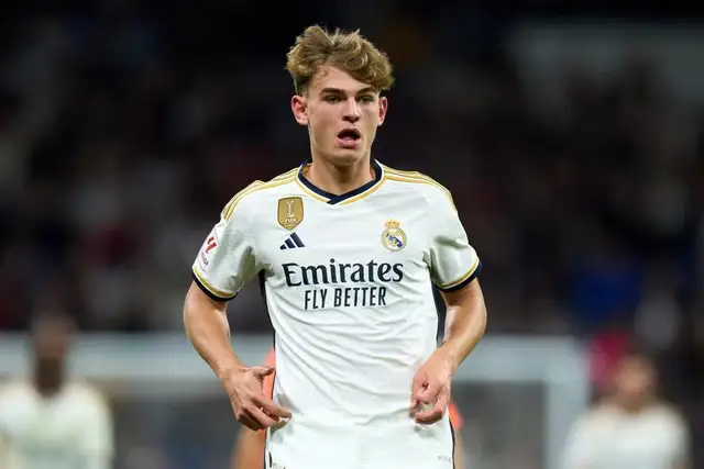 更是卡塔尔 更是卡塔尔